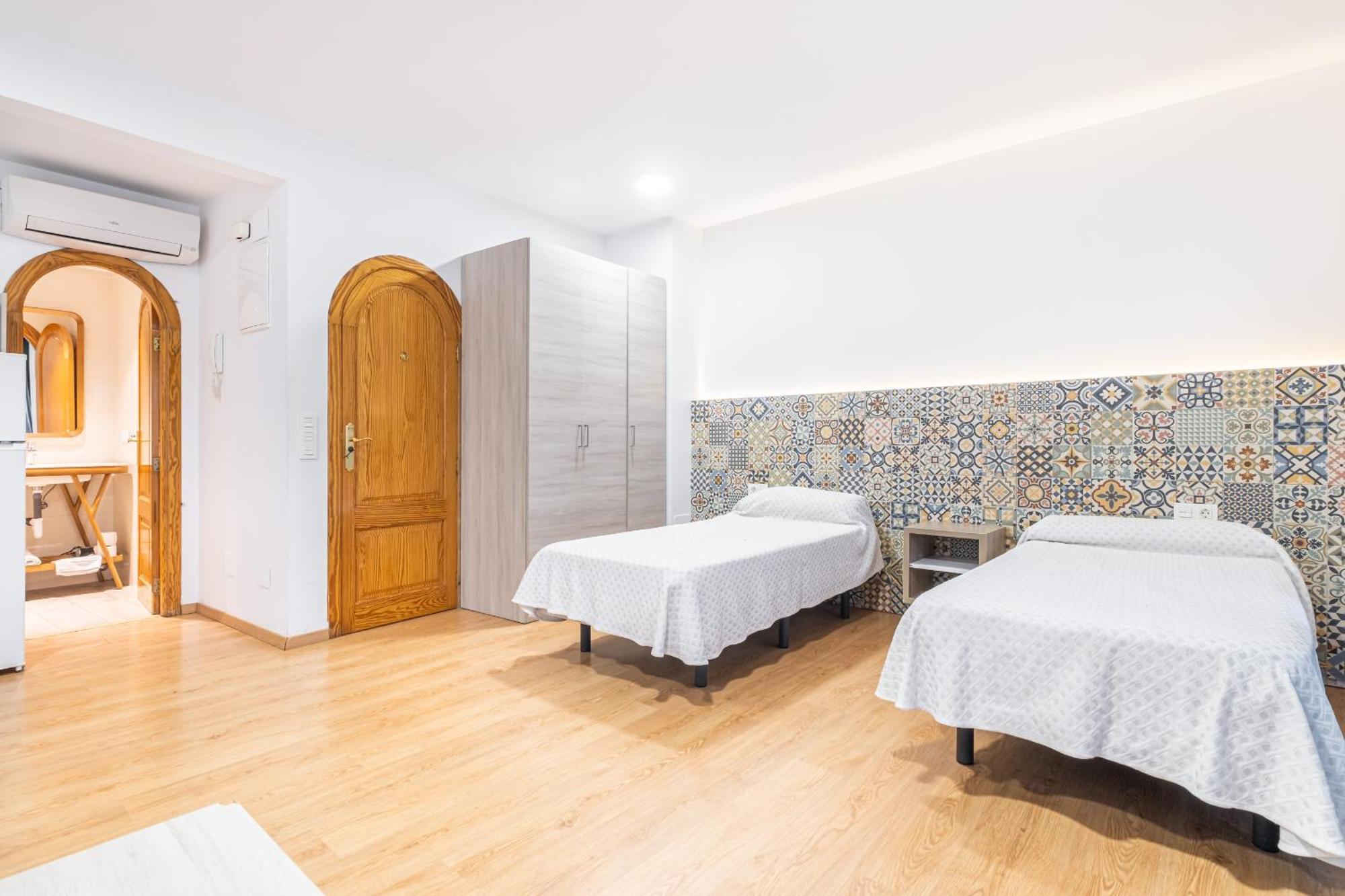 Apartamentos El Castell Benidorm Old-Town Экстерьер фото