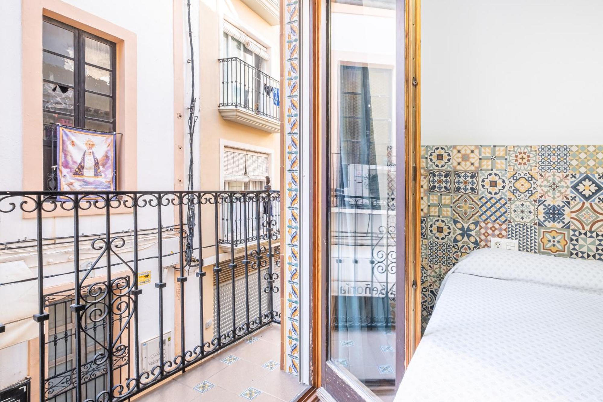 Apartamentos El Castell Benidorm Old-Town Номер фото