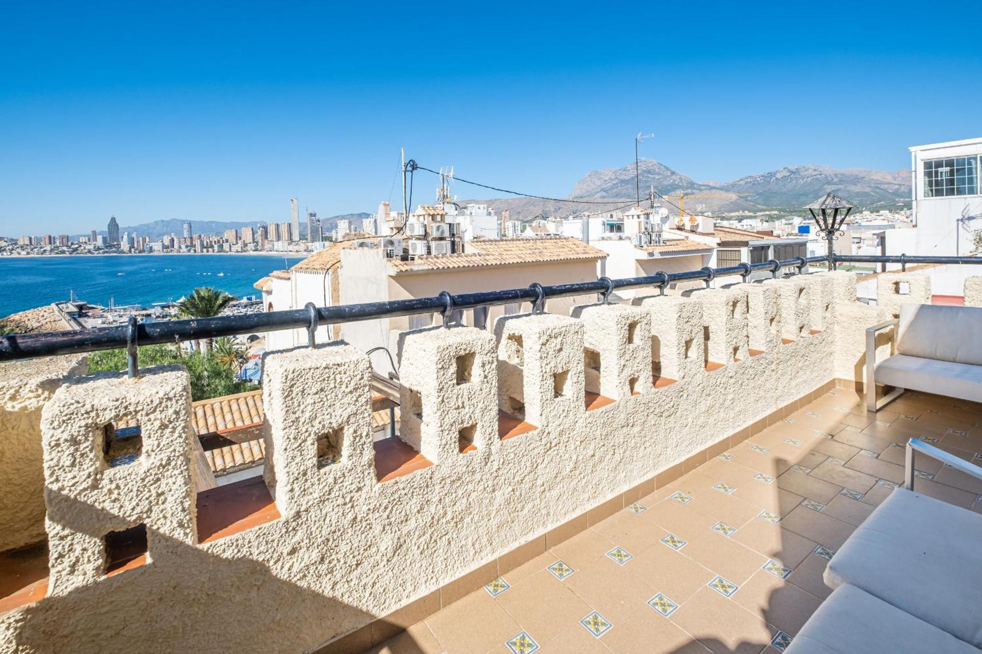 Apartamentos El Castell Benidorm Old-Town Номер фото